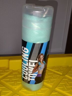 Cooling Towel for Women - Mint Green GYM NEW